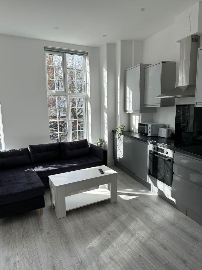 Apartament The Walworth Retreat- Cozy Flats In Londyn Zewnętrze zdjęcie